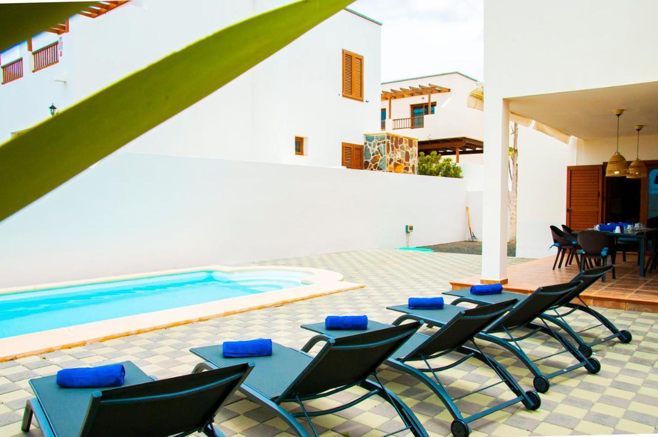 Luxury Anabel Villa Costa Teguise Exterior photo